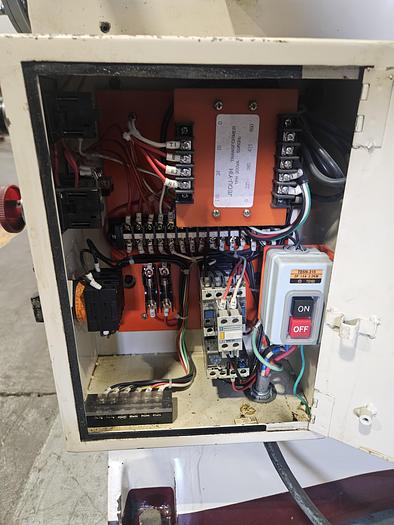 Used Mitsui High-Tec MHT 6 x 12 Precision Surface Grinder 200MH with DRO Speed Control Walker Chuck