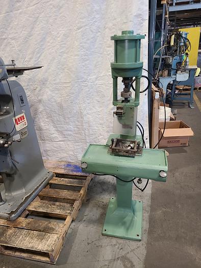 Used Hugold Air Press Stamping Assembly Crimping 110 Volt