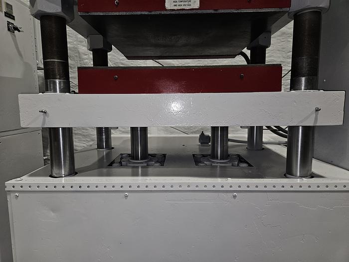 Used Wabash 100 Ton Hydraulic Press Model# 100-2424-STMAC with Heated Platens Molding & Laminating 
