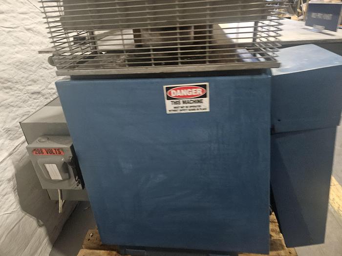 Used Samco 60 Ton Die Cutter 22" x 60" Bed