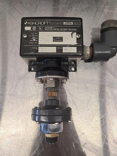 Used ASHCROFT B424B-200# B-SERIES PRESSURE SWITCH 0-200 PSI $155