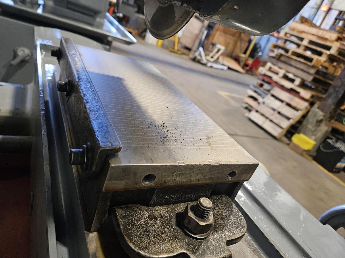 Used PARKER MAJESTIC 6" x 12" MANUAL SURFACE GRINDER – POWER Z-AXIS – DRO – ELECTRIC MAG CHUCK – SINGLE-POINT LUBE – DUAL VOLTAGE – EXCELLENT CONDITION