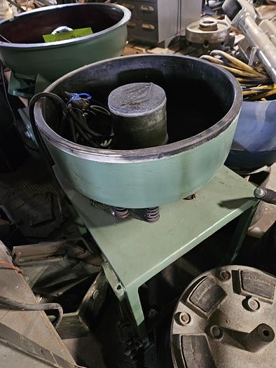Used Mirro Brite Vibratory Finishing Machine 1/2 Cubic Ft 110V Polish Deburr Metal