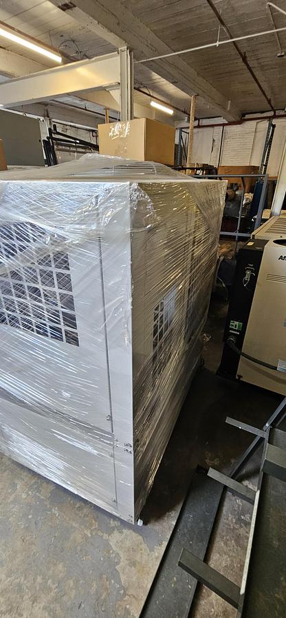 Used SCHREIBER MODEL 200AC INDUSTRIAL PROCESS CHILLER – 460V – CAREL pCO DIGITAL CONTROLLER – REMOTE CONTROLLER INCLUDED – TWO AVAILABLE