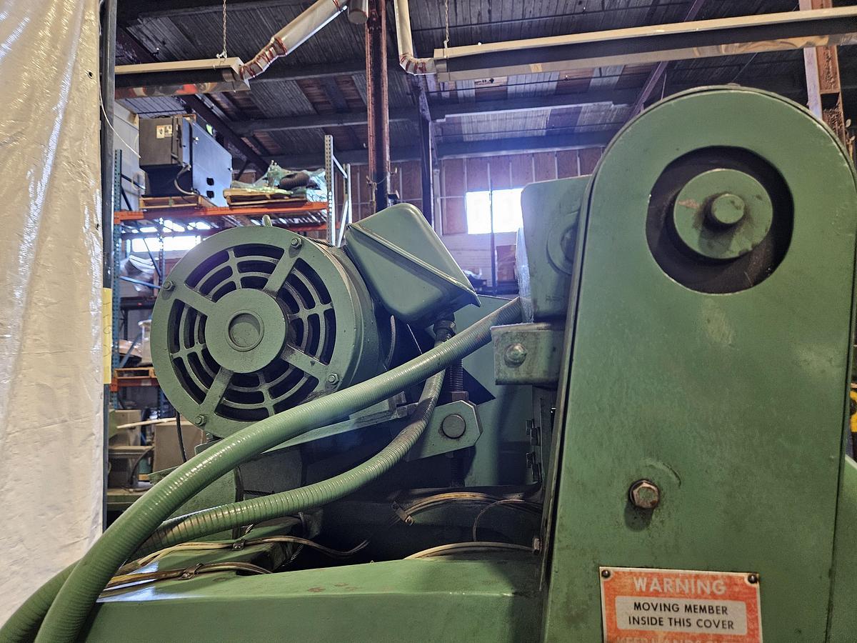 Used 27 Ton L&J Punch / Trim Press Air Clutch Air Brake 2" Adj. with Palm Buttons