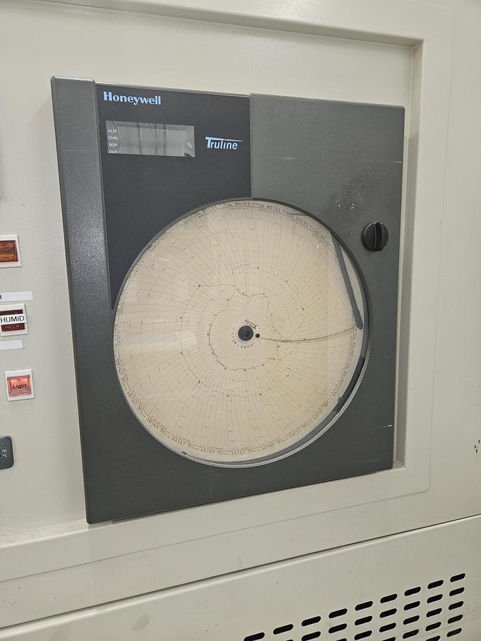 Used Bally Walk-In Environmental Test Chamber with Temperature & Humidity Control 126"x96"x90"H