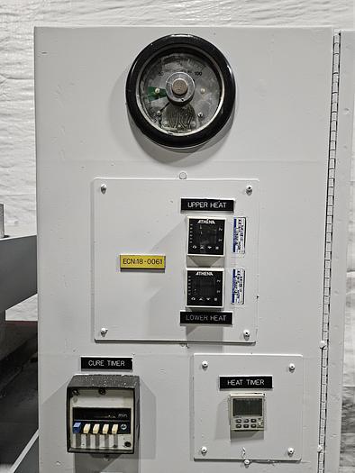 Used Wabash 100 Ton Hydraulic Press Model# 100-2424-STMAC with Heated Platens Molding & Laminating 