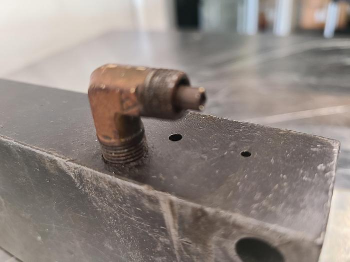 Used Rapid Air Automatic Stock Feed Model A6 Stamping Press Flat or Wire Feeder