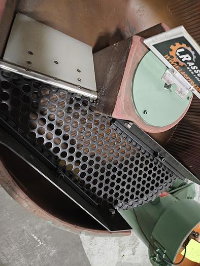 Used Ultramatic SVB 3.5 Cubic Ft Vibratory Tumbler Finishing Machine with Automatic Separation (wired 115V) Pristine Condition!