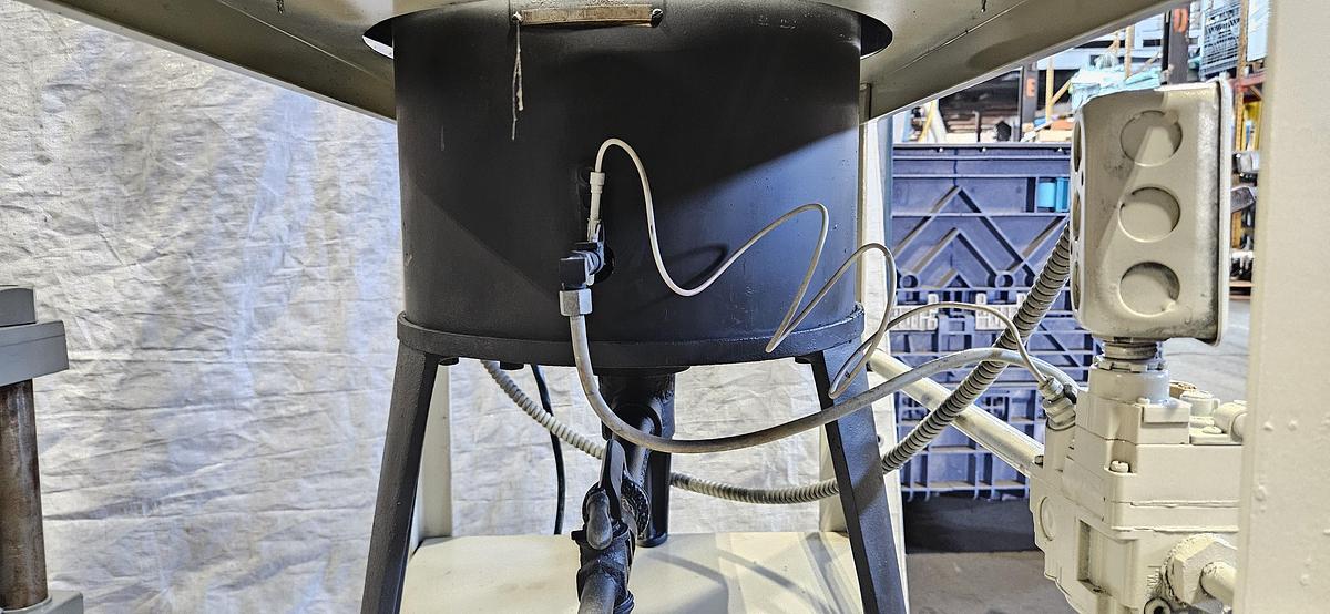 Used CHARLES HONES 160 LB GAS / PROPANE METAL MELTING FURNACE – LEAD, PEWTER, ZINC & ZAMAK ALLOYS – PARTLOW TEMPERATURE CONTROL – EXHAUST HOOD – REFURBISHED – TESTED