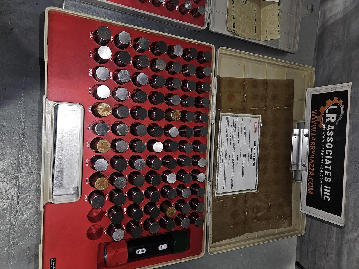 Used SPI / SWISS PRECISION INSTRUMENTS CLASS ZZ PIN GAGE SET – METRIC MINUS – M5 SERIES – GO / NO-GO HANDLE – CERTIFIED – EXCELLENT CONDITION