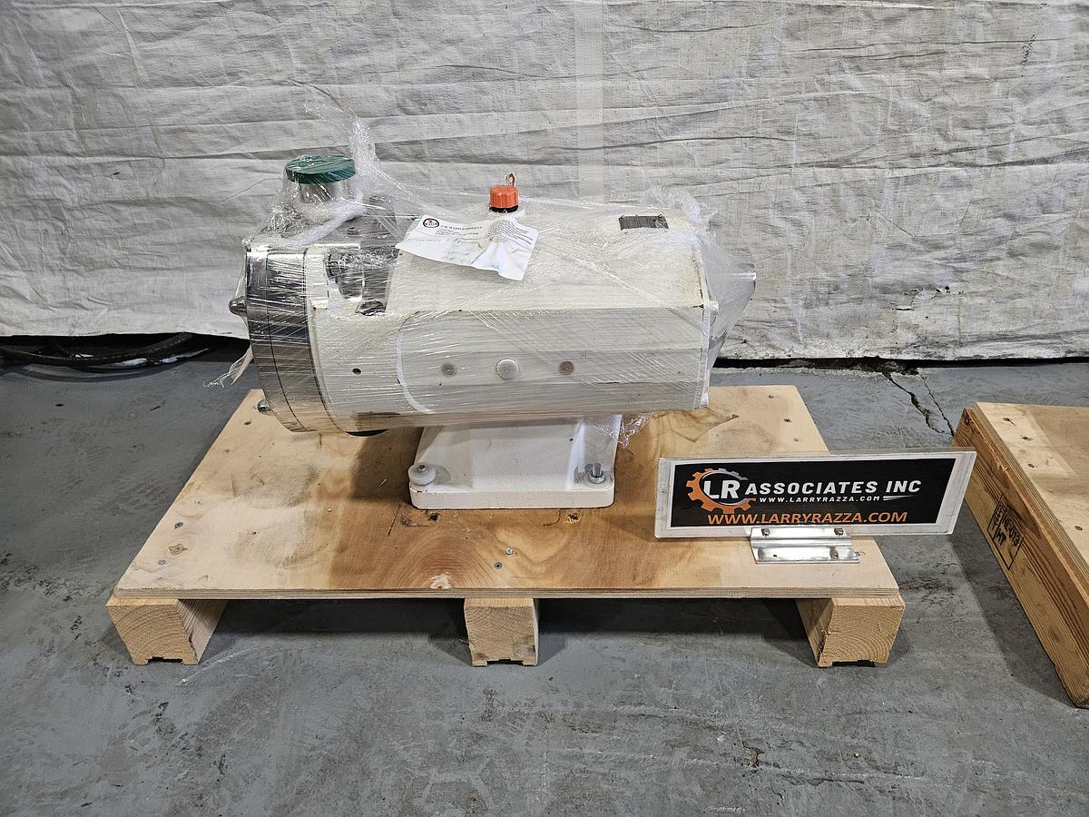 Used ALFA LAVAL STAINLESS STEEL SX4 ROTARY LOBE PUMP ULTRAPURE NARROW 2" TC DUPLEX SHAFT SC/SC SINGLE MECHANICAL R00 USP CLASS VI EPDM SEAL 70 PSI 