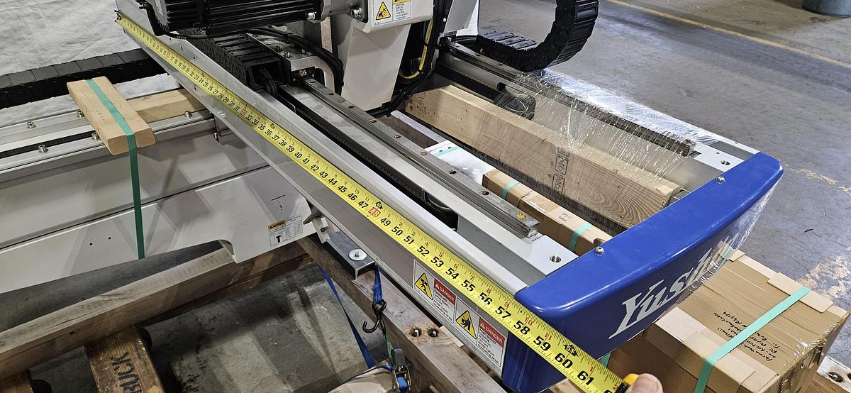 Used YUSHIN RCII-150D-15-95 INJECTION MOLDING ROBOT Factory Refurbished