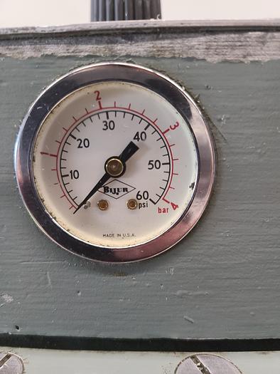 Used BIJUR Spraymist Coolant Unit for cutting Metal on Milling Lathe Saw Machinery Metal Lubrication