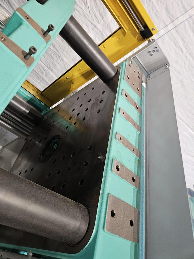 Used 2016 Arburg 470 C 1500-400 Golden Edition 165 Ton 6.5 oz. Allrounder Injection Molding Machine PRISTINE!!!