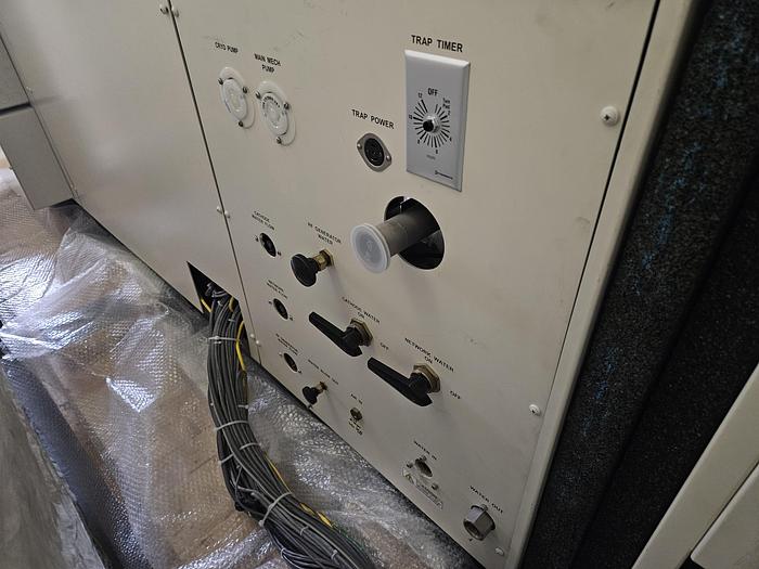 Used KDF 654i sputtering batch systems dual load lock in-line RF / DC side