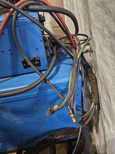 Used Miller Delta Weld 452 CV DC Welding Power Source with Miller Robotic Interface Microprocessor Weld Controller Cool mate 4 & Gun w/ Feeder... formerly on a Robot Welder