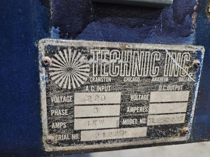 Used Technic Top Loading Drying Oven 350F Hot Air Dryer 220V