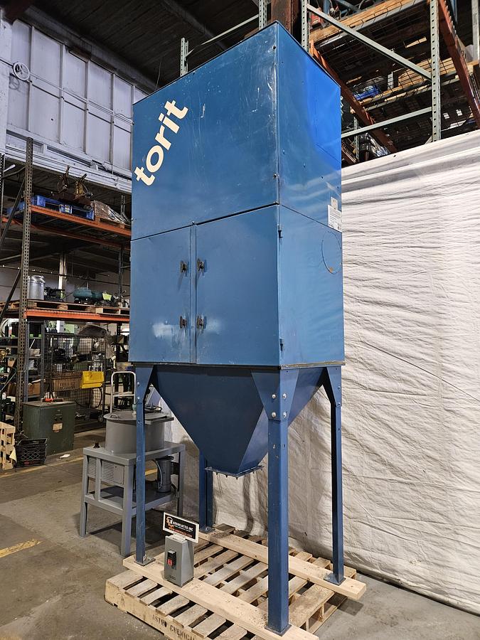 Used DONALDSON TORIT VS 2400 DUST COLLECTOR 2-CARTRIDGE UNIT – SELF-CONTAINED – HOPPER BOTTOM – INDUSTRIAL AIR FILTRATION SYSTEM – GREAT CONDITION!