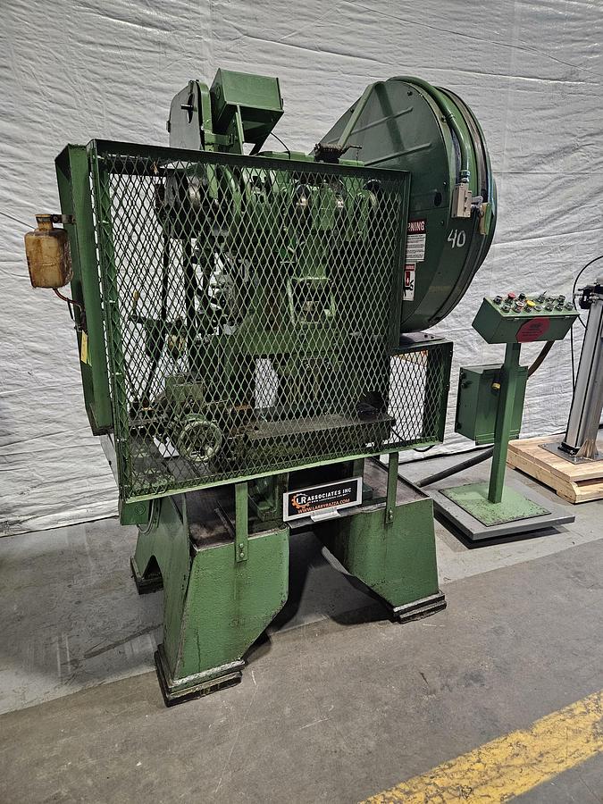 Used Perkins 20 Ton Punch Press with Enclosure High Speed Stamping Press