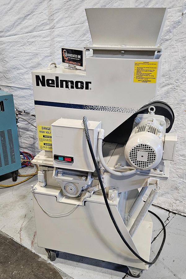 Used NELMOR G1012LS PLASTIC GRANULATOR – 5 HP - 10" x 14" FEED OPENING – 1/4" SCREEN – 230 VOLT 3 PHASE – TESTED & RUNNING