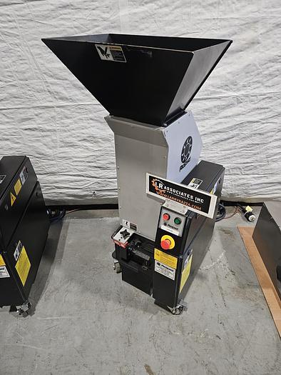 Used Rapid Model 150-21 Plastic Grinder Granulator 6 x 8 inch Throat 3 HP 220V 3Phase