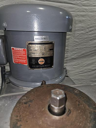 Used 2 HP Vari-Speed Bridgeport Milling Machine with Mitutoyo DRO Power Feed 230V 3 Phase