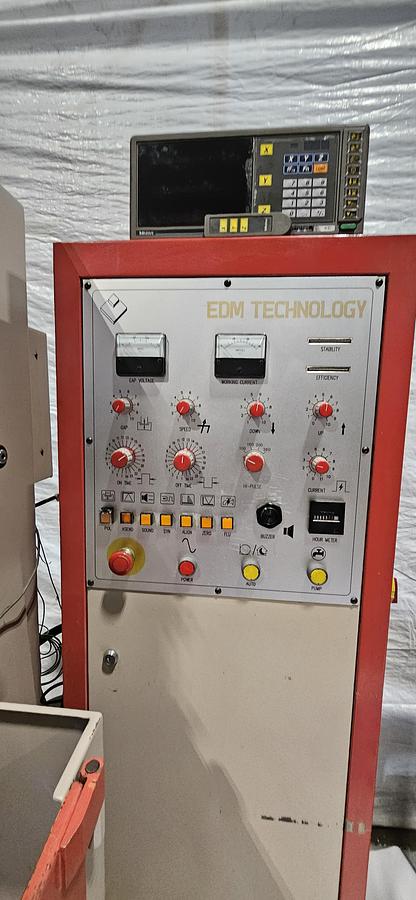 Used EDM TECHNOLOGY OMEGA 405-B SINKER EDM – 30 AMP POWER SUPPLY – MITUTOYO DIGITAL READOUT – MAGNETIC CHUCK – 220V 3 PHASE – 1990
