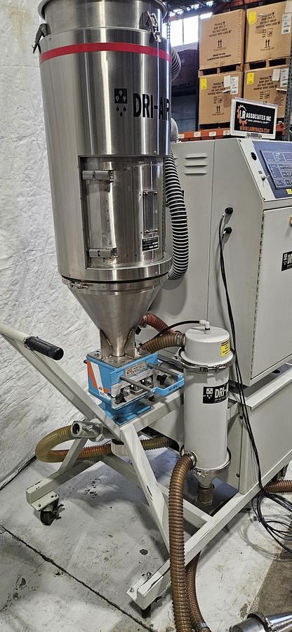 Used DRI-AIR HPD-2 HIGH-TEMP DESICCANT RESIN DRYER – RH60 60 LB STAINLESS STEEL HOPPER – NO-SPILL RECEIVER – PNEUMATIC VACUUM LOADER – DIGITAL DEW POINT CONTROL – 480V 3 PHASE – TESTED