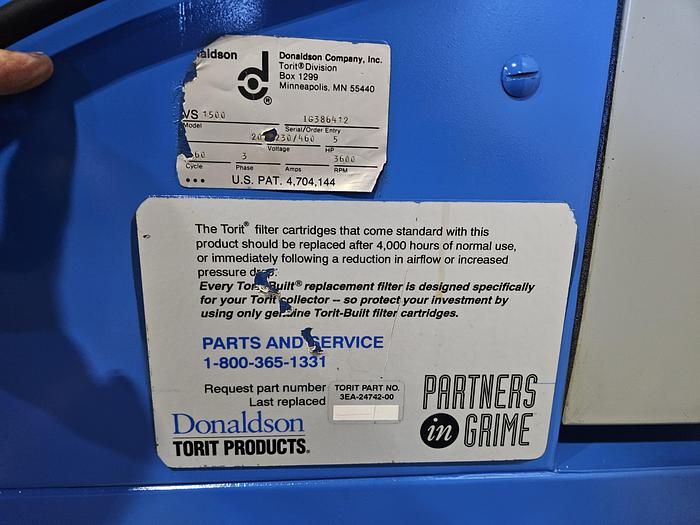 Used Donaldson Torit VS-1500 Cartridge Dust Collector 5 HP 220 Volt Industrial Vacuum... Excellent Running Condition!
