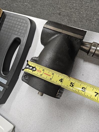 Used Right Angle Horizontal Milling Attachment for Bridgeport Mill 