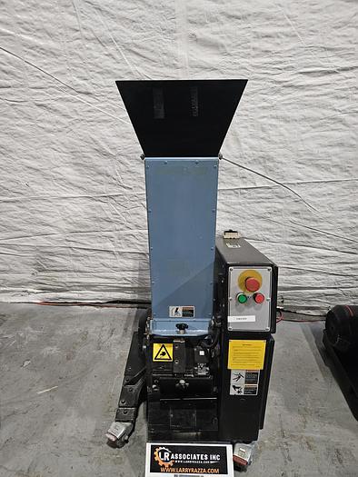 Used Rapid Model 150-21 Plastic Grinder Granulator 6 x 8 inch Throat 3 HP 220V 3Phase Many in stock!!