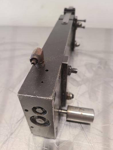 Used Rapid Air Automatic Stock Feed Model A6 Stamping Press Flat or Wire Feeder