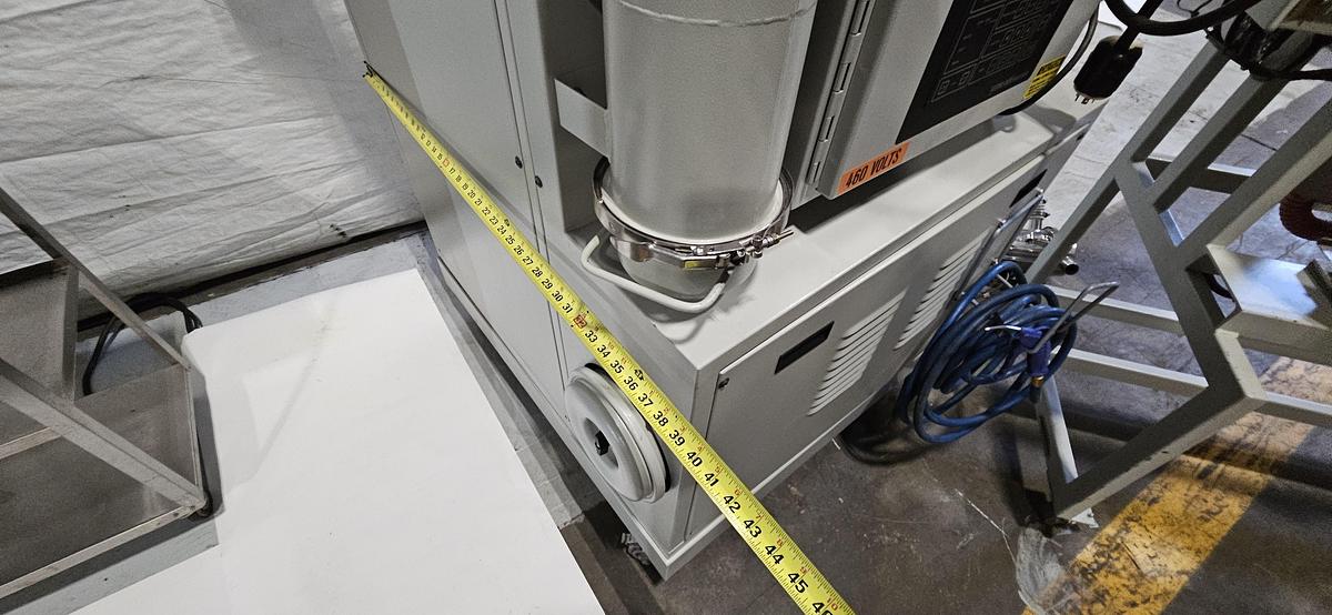 Used DRI-AIR HP4-X300 CENTRAL DESICCANT RESIN DRYING SYSTEM – (5) RH60 STAINLESS STEEL HOPPERS – HIGH TEMPERATURE CONFIGURATION- FOR INJECTION MOLDING – 480V / 3 PHASE