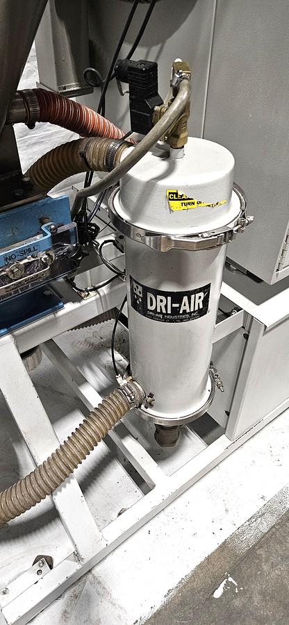 Used DRI-AIR HPD-2 HIGH TEMPERATURE DESICCANT RESIN DRYER – 60 LB STAINLESS HOPPER – ADVANCED DIGITAL CONTROL – 480V – TESTED & RUNNING
