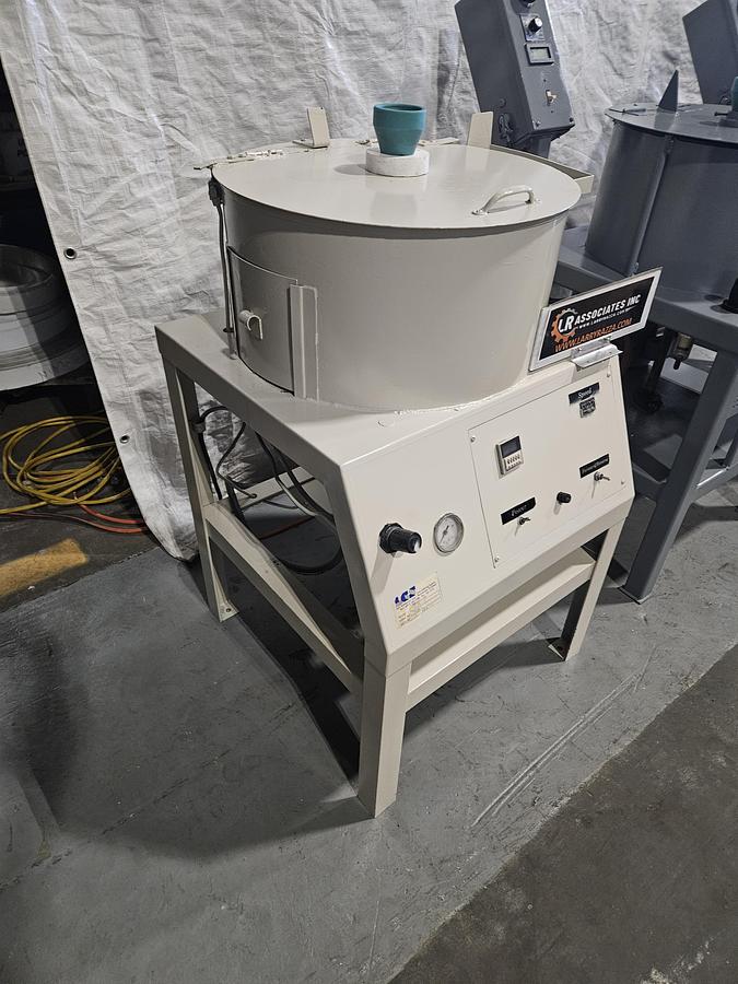 Refurbished 12" Spin Casting Machine for Lead Fishing Lures takes 9" or 12" Rubber Molds