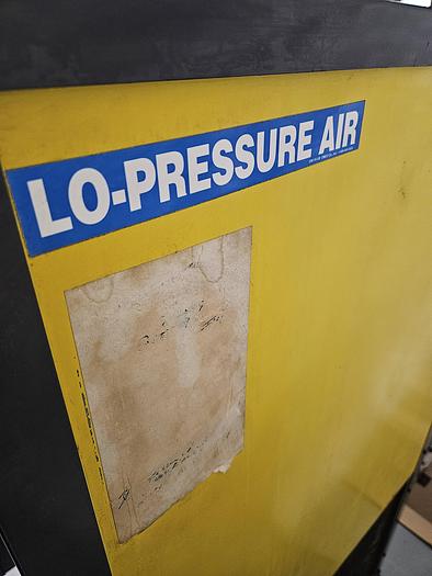 Used Zeks Air Dryer for Compressor 300 CFM Air Cooled Drier 460V 3 Phase