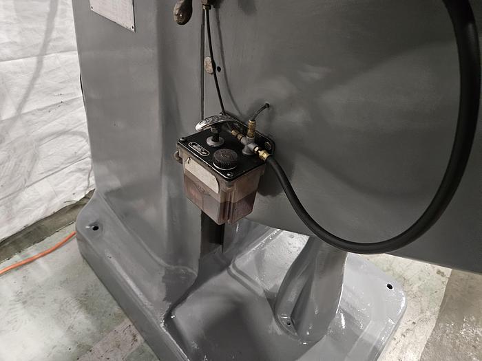 Used 2 HP Vari-Speed Bridgeport Milling Machine with Mitutoyo DRO Power Feed 230V 3 Phase