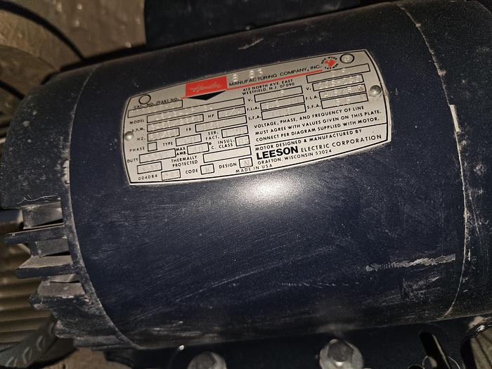 Refurbished Double Head Polishing Buffing Self Contained Machine with Dust Collector 220V 3450 RPM