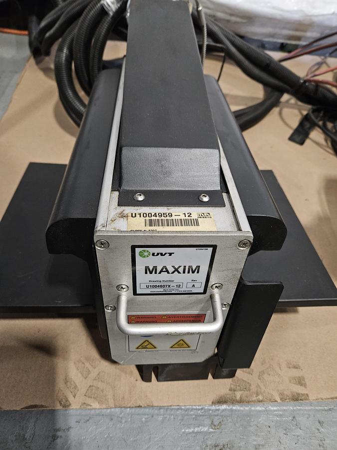 Used MARK ANDY / UVT MAXIM SLS UV CURING SYSTEM 240V • 3-Phase • 12" Lamp • 400 W/In • Blower & Control Cabinet