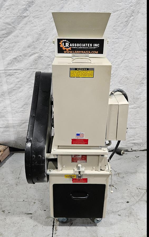 Used NELMOR G810LS LOW-SPEED PLASTIC GRANULATOR – 8" X 10" – 3 HP – GEARED LOW-SPEED DRIVE – 230V 3 PHASE – SHARP KNIVES – BIN DISCHARGE – HEAVY-DUTY