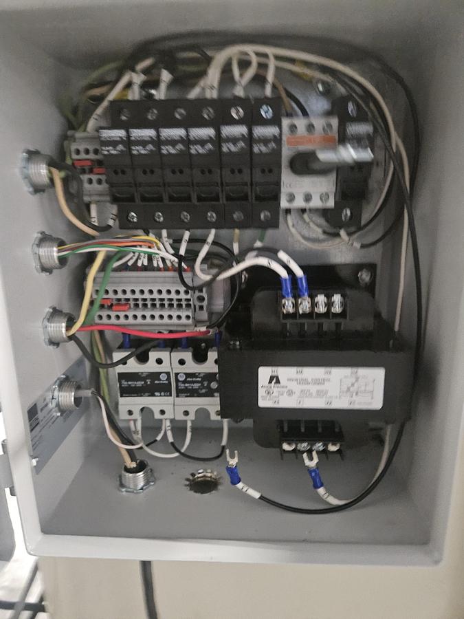 Used KF8500W LINEAR WEDGE AIR-OPERATED HOT STAMPING MACHINE PRESS... TESTED & RUNNING EXCELLENT 220V 1 Phase 