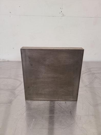 Used 9 x 9 inch Steel Knee for Milling Gring Set Up Welding Square 90 Degree Angle Plate Mounting