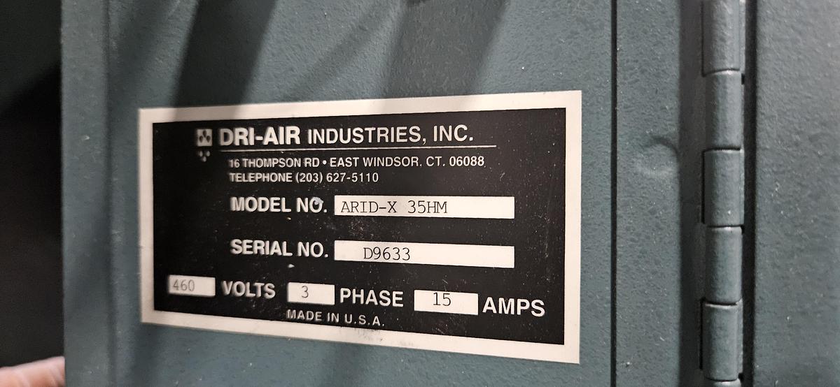 Used DRI-AIR ARID-X 35HM DESICCANT RESIN DRYER – DUAL RECEIVER CONTROL – DIGITAL DEW POINT SYSTEM – 480V 3 PHASE – TESTED