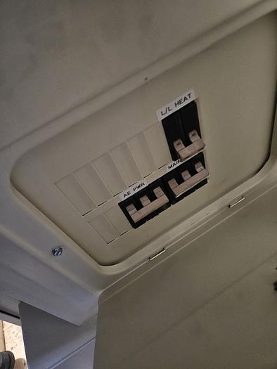 Used KDF 654i sputtering batch systems dual load lock in-line RF / DC side