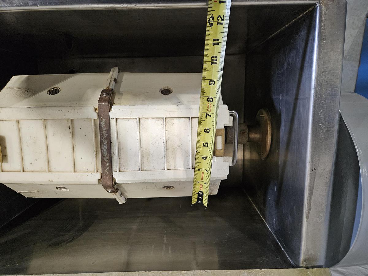 Used Greco Wet Tumbler Rotary Finishing Machine Polish Metal Automatically 110V