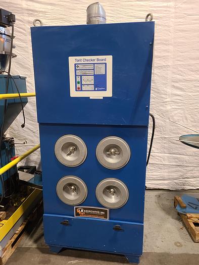 Used Donaldson Torit 4 Cartridge Dust Collector SDF 5 Hp 460 Volt 3 Phase with Checker Board