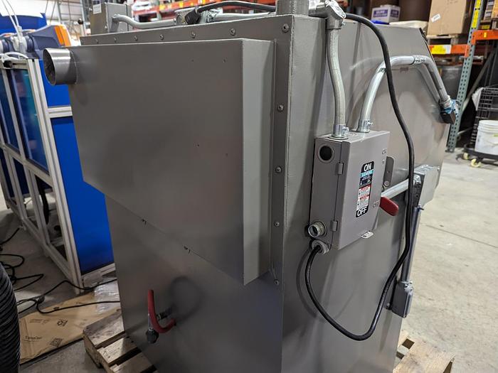 Refurbished Refurbished Dry Blast Cabinet 36" x 34" 110V Sand Glass Abrasive Pressure Blast