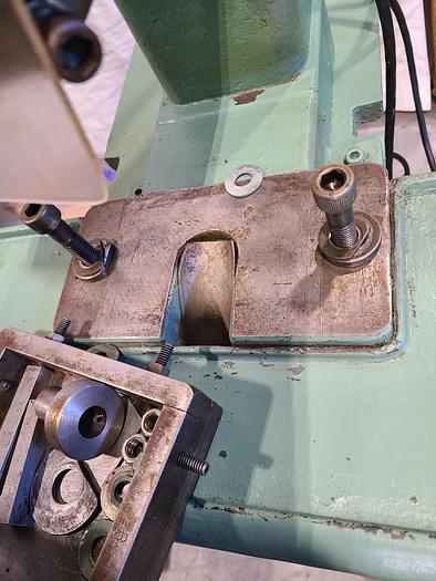 Used Hugold Air Press Stamping Assembly Crimping 110 Volt