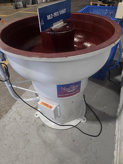 Used Vibratory Finishing Machine Tumbler 2 Cubic Foot 110V Debur Polish Metal & Plastic TESTED & RUNS EXCELLENT!